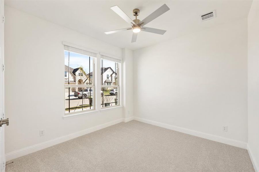 Spacious, unfurnished interior of a new home in Creekview Meadows, Pilot Point (Image 34).