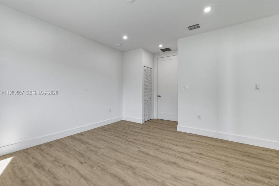 Spacious, unfurnished interior of a new home in , Dania Beach (Image 17). Spacious, unfurnished interior of a new home in , Dania Beach (Image 17).