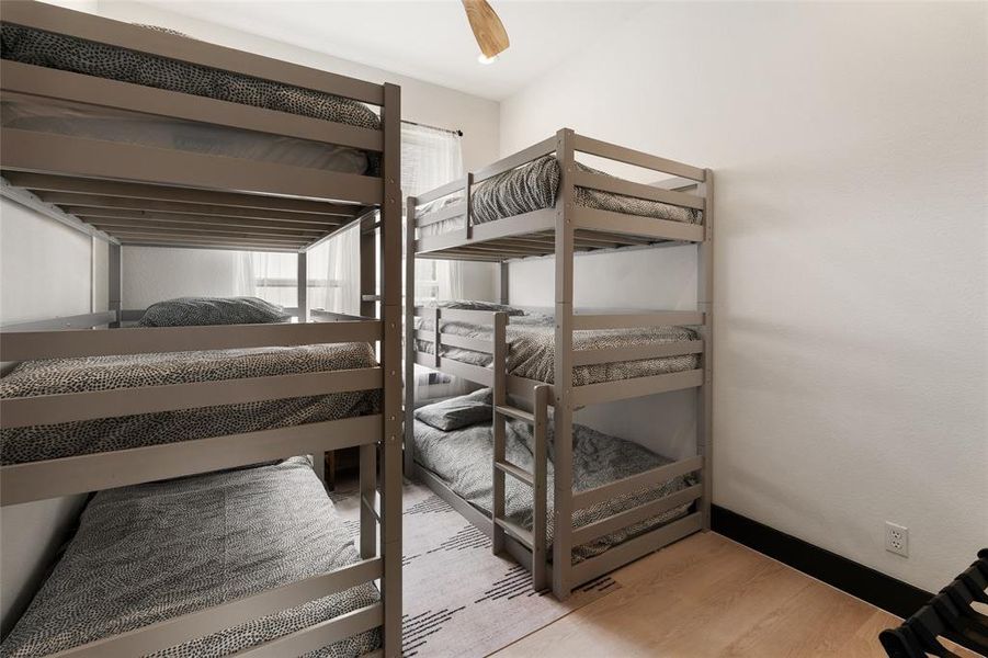 bedroom 4/bunkroom