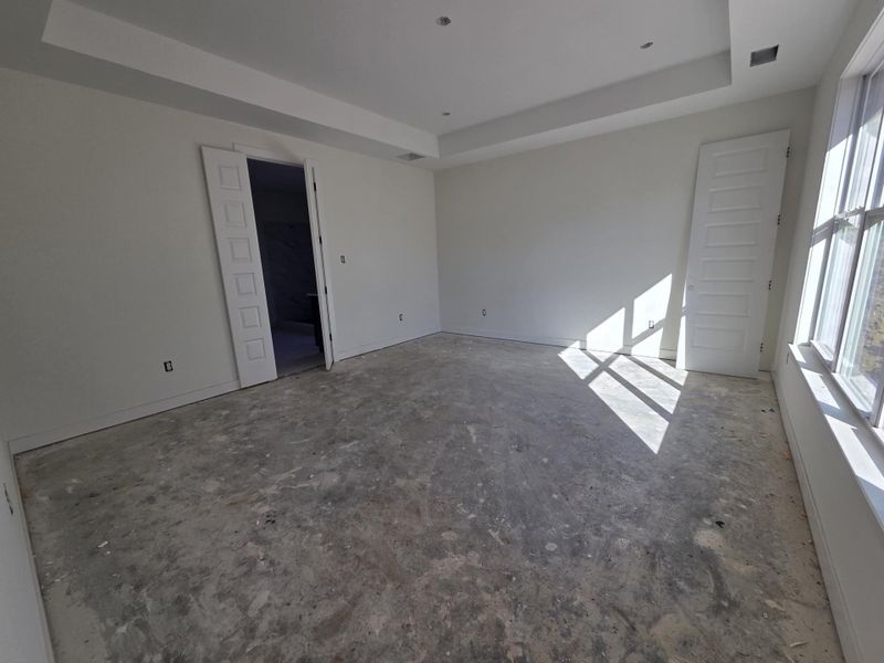 Image 18 of a home in Twin Oaks.