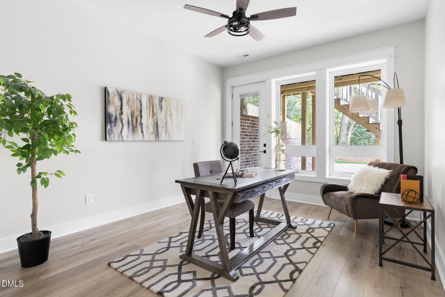 303-E-Geer-151 303-E-Geer-151