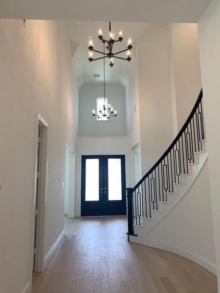 Spacious, unfurnished interior of a new home in Dunham Pointe, Cypress (Image 17).