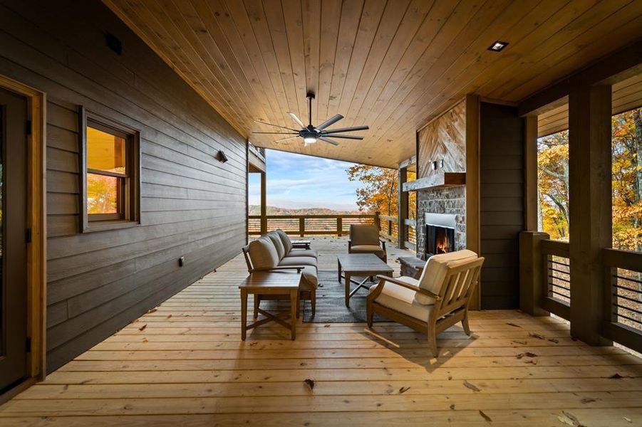 Exterior details and patio area of a home in , Blue Ridge (Image 25).