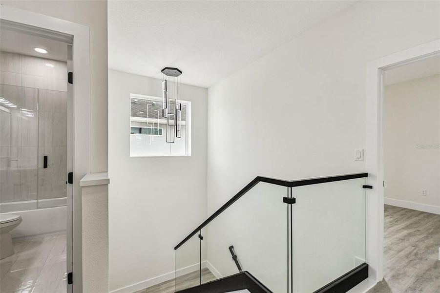 Spacious, unfurnished interior of a new home in , Tampa (Image 31).