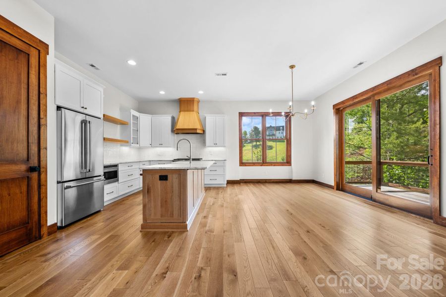 Image 43 of a home in .