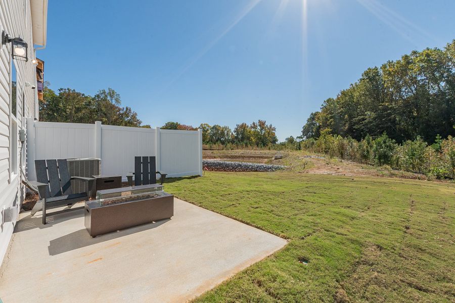 The Suwanee - Patio The Suwanee - Patio