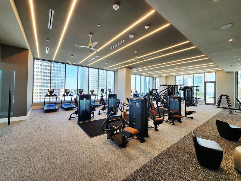 Community amenities in , St. Petersburg (Image 37).