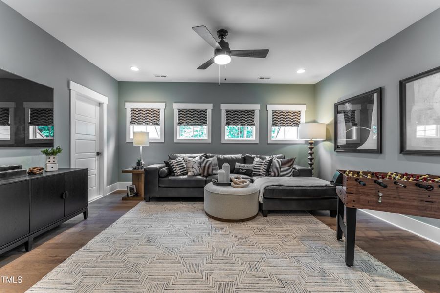 54. HHHunt Homes Crawford- Bonus Room