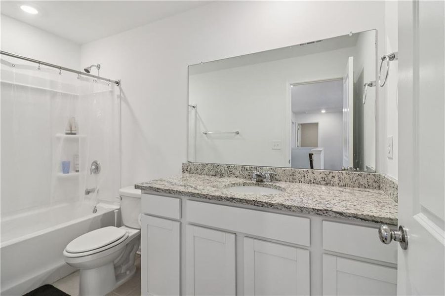 Furnished interior view inside a new home in , Gainesville (Image 38).