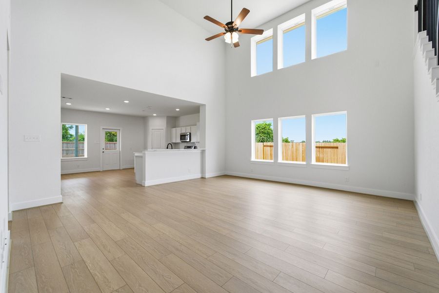 Spacious, unfurnished interior of a new home in Bluestem, Brookshire (Image 48).