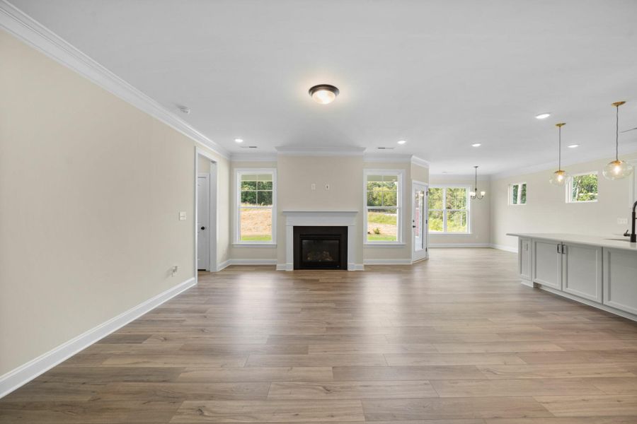Spacious, unfurnished interior of a new home in Grove Park, Clemmons (Image 28).