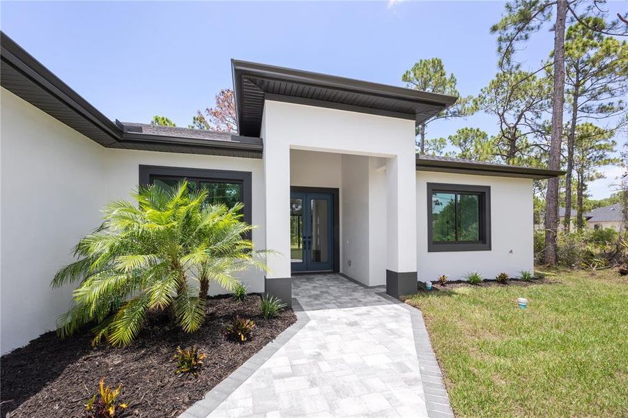 Exterior details and patio area of a home in , North Port (Image 28). Exterior details and patio area of a home in , North Port (Image 28).