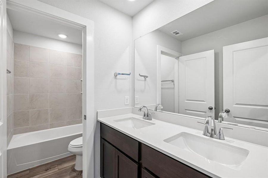 Furnished interior view inside a new home in Overland Grove, Forney (Image 7).