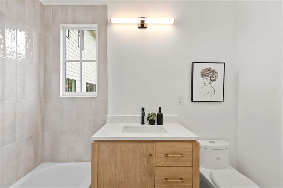 Furnished interior view inside a new home in , Atlanta (Image 33).