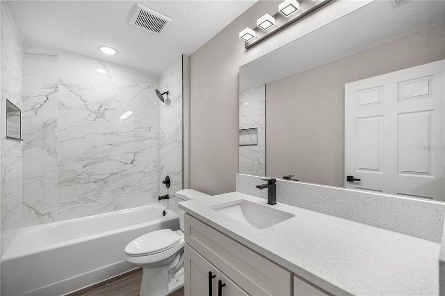 Furnished interior view inside a new home in , Belleview (Image 7).