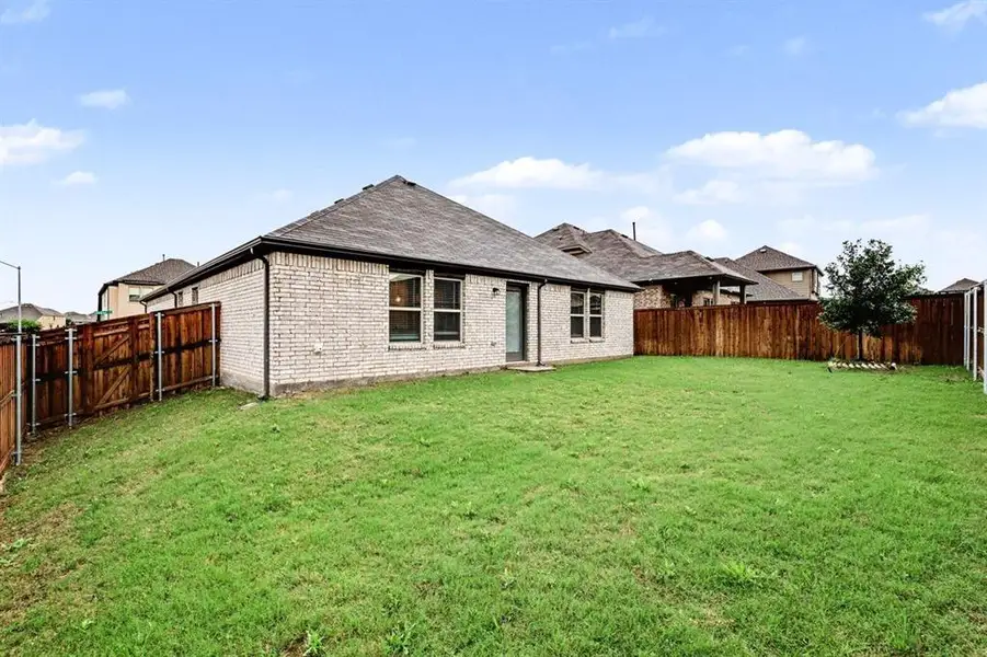 Exterior details and patio area of a home in , Fort Worth (Image 3).
