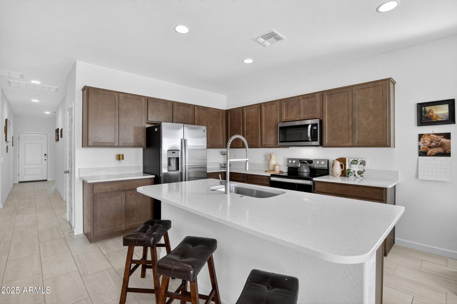 005_013_a4m_st 005_013_a4m_st