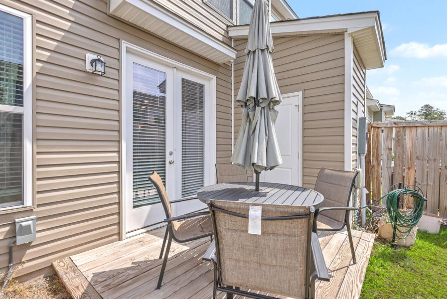Exterior details and patio area of a home in , Summerville (Image 3).