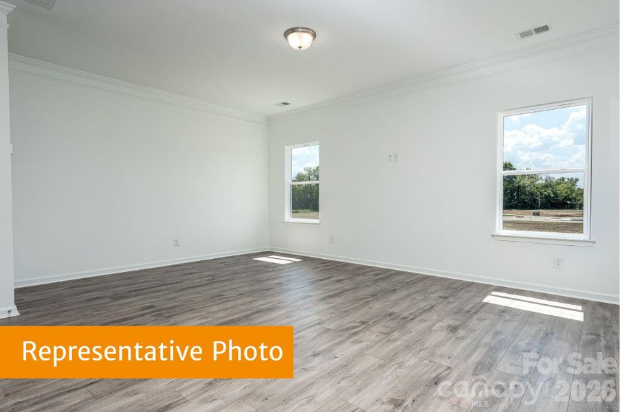 Spacious, unfurnished interior of a new home in Country Club Village, Salisbury (Image 4).