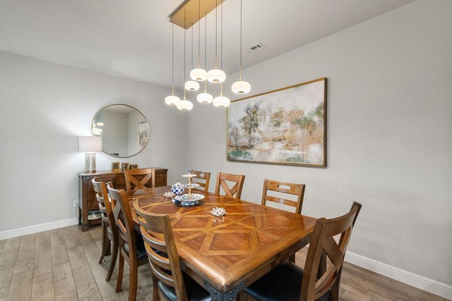 Furnished interior view inside a new home in , Cedar Hill (Image 11).