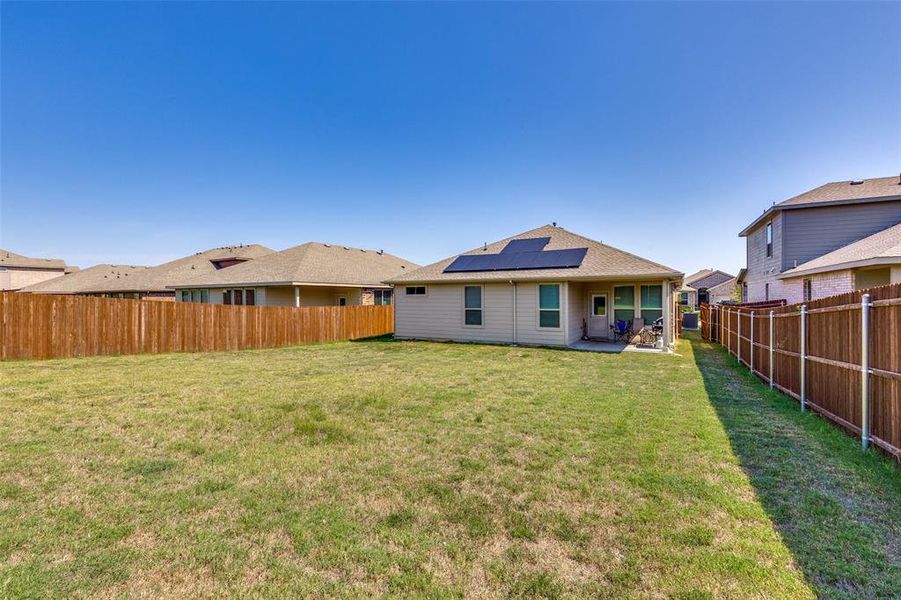 Front exterior of a new home in , Haslet, TX, highlighting curb appeal (Image 18). Front exterior of a new home in , Haslet, TX, highlighting curb appeal (Image 18).