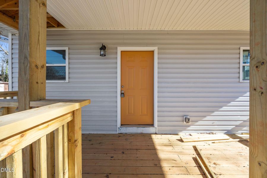 4-web-or-mls-1105 8th St EX 001