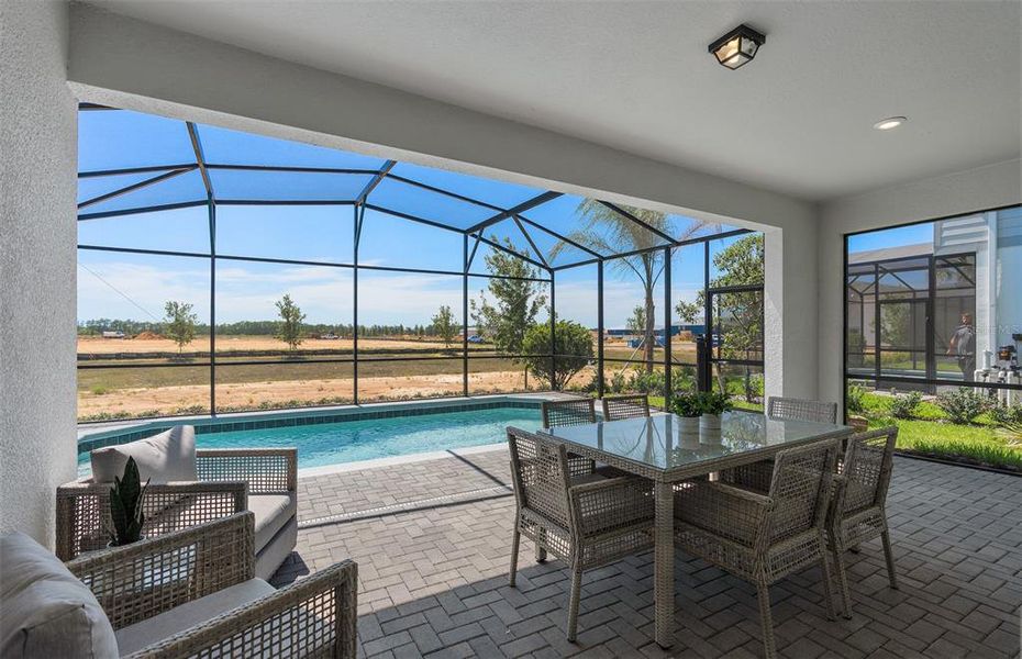 Exterior details and patio area of a home in Windsor Cay Resort, Clermont (Image 21).