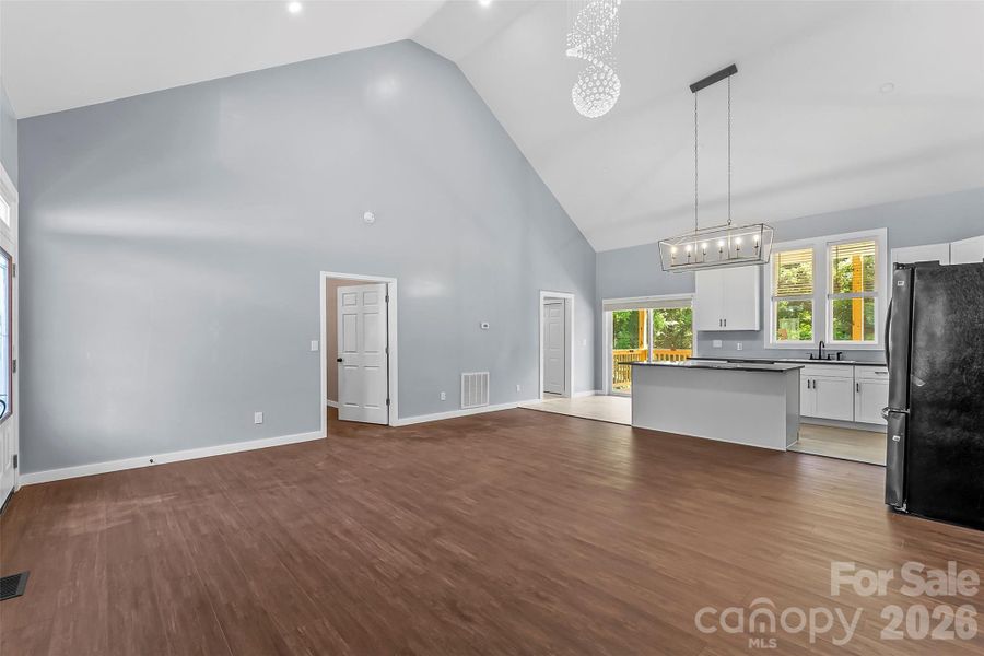 Spacious, unfurnished interior of a new home in , Lenoir (Image 16).