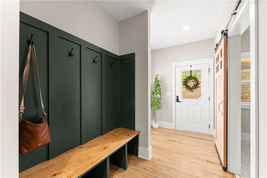 Furnished interior view inside a new home in , Jefferson (Image 20).