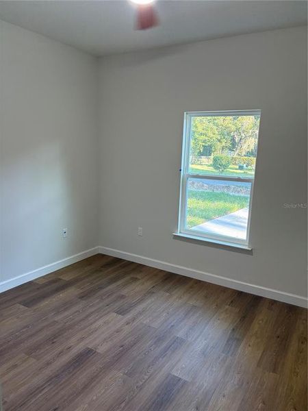 Spacious, unfurnished interior of a new home in , Gainesville (Image 10).