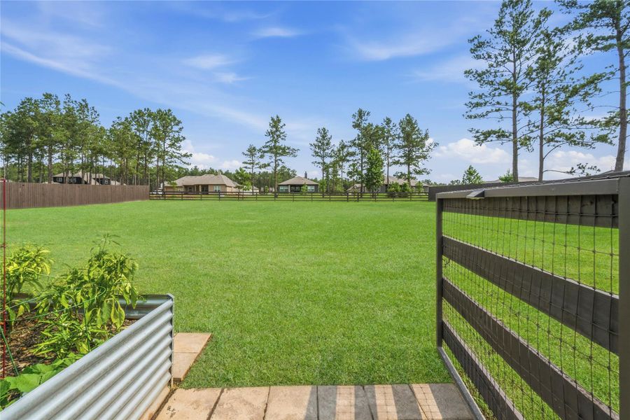 Step outside to an expansive backyard with endless possibilities—perfect for a future pool, workshop, garden, or simply enjoying wide-open space and peaceful views.
