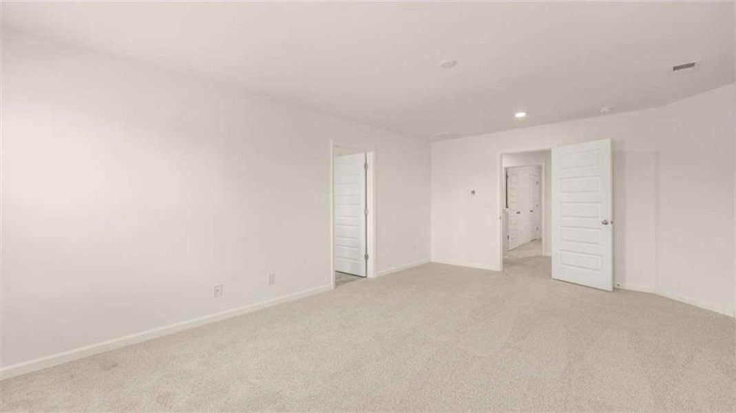 Spacious, unfurnished interior of a new home in Preserve at Dove Creek, Statham (Image 18). Spacious, unfurnished interior of a new home in Preserve at Dove Creek, Statham (Image 18).