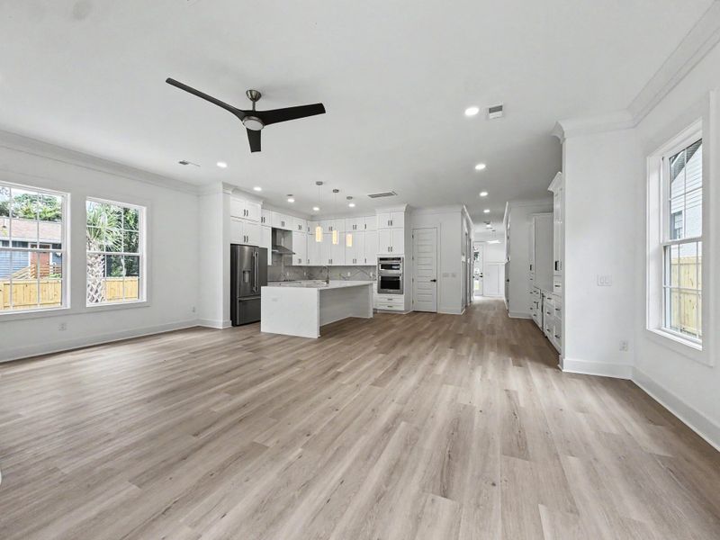 Spacious, unfurnished interior of a new home in , Hanahan (Image 27). Spacious, unfurnished interior of a new home in , Hanahan (Image 27).