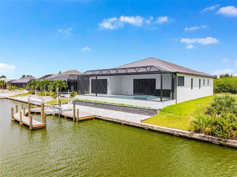 Exterior details and patio area of a home in , Port Charlotte (Image 51).