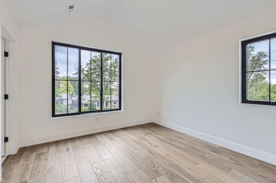 Spacious, unfurnished interior of a new home in , Wheat Ridge (Image 19).