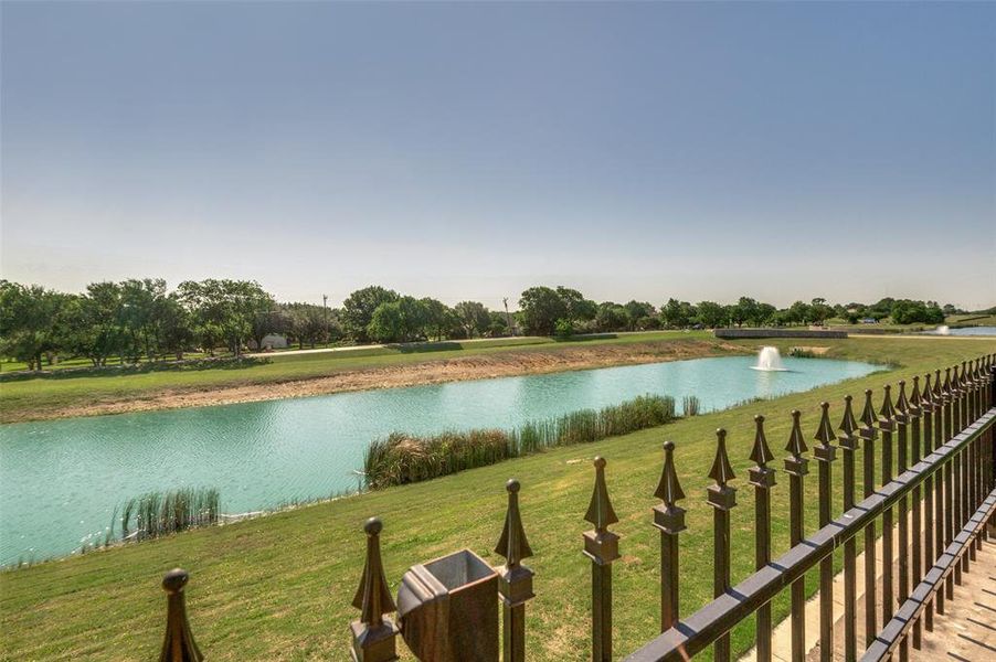 Community amenities in , Waxahachie (Image 24).