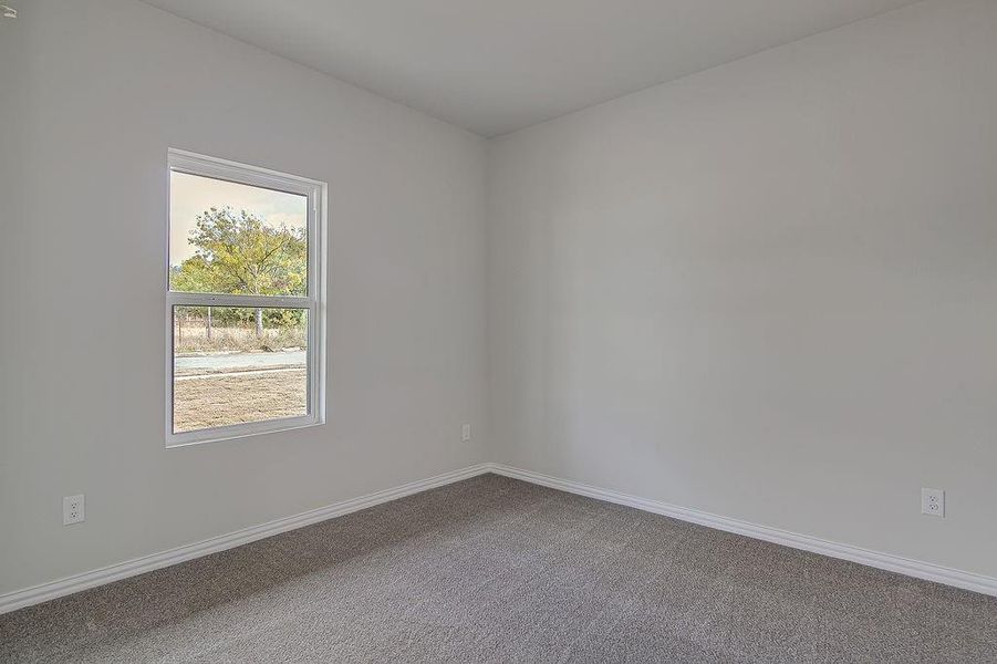 Spacious, unfurnished interior of a new home in , Fort Worth (Image 22).