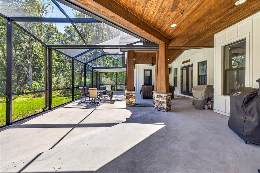 Exterior details and patio area of a home in , Dade City (Image 32).