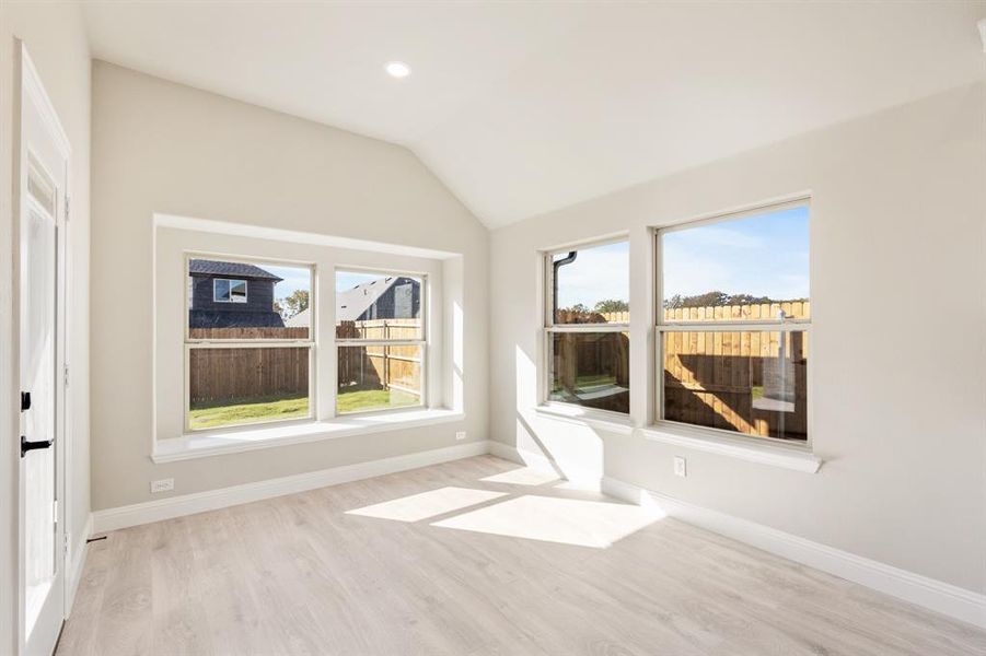 Spacious, unfurnished interior of a new home in Anderson Crossing, Trenton (Image 23).
