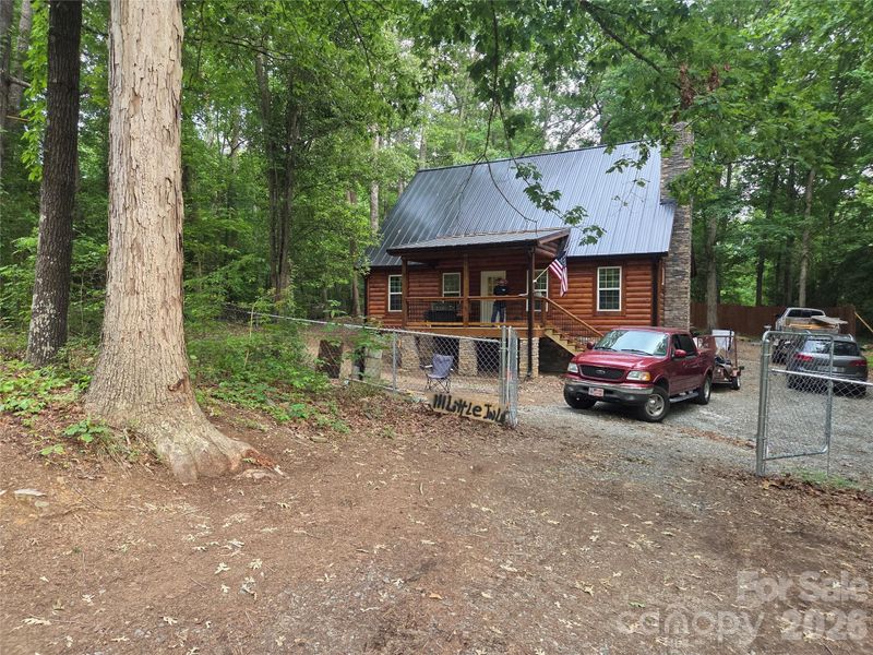 Image 16 of a home in .