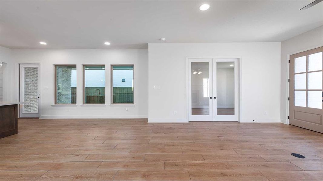 Spacious, unfurnished interior of a new home in The Parks At Wilson Creek 40', Celina (Image 14). Spacious, unfurnished interior of a new home in The Parks At Wilson Creek 40', Celina (Image 14).