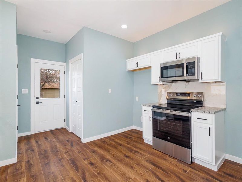 Furnished interior view inside a new home in , Brownwood (Image 5). Furnished interior view inside a new home in , Brownwood (Image 5).