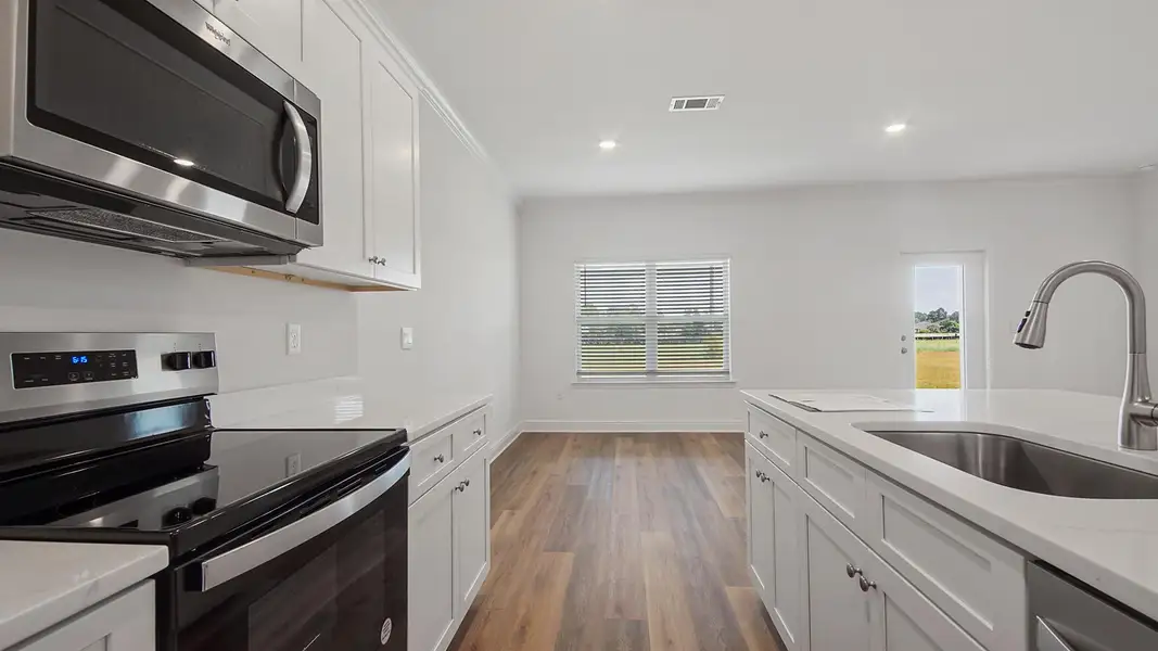 Furnished interior view inside a new home in Caballeros Estates At Hombre, Panama City Beach (Image 6).