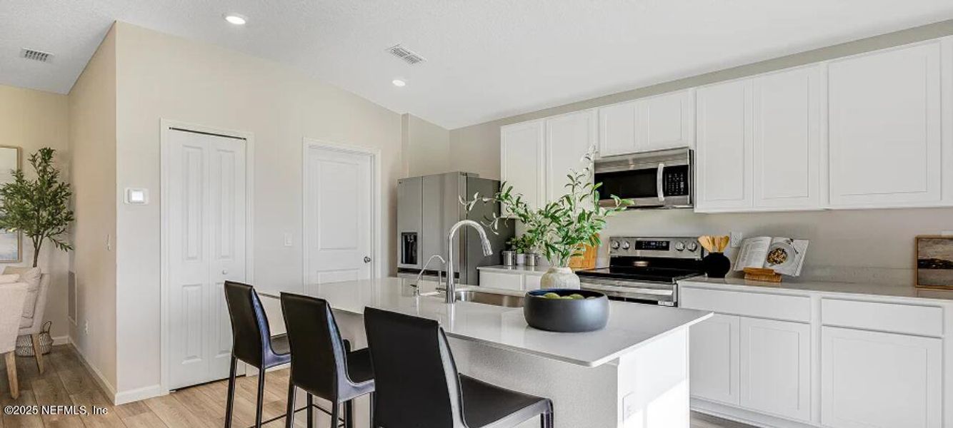 Furnished interior view inside a new home in Kings Preserve, Jacksonville (Image 4).