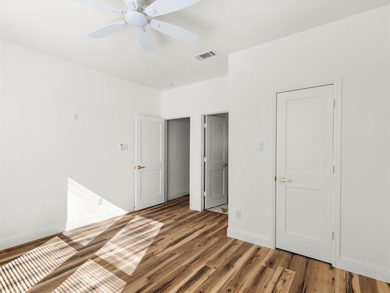 Spacious, unfurnished interior of a new home in , Fort Worth (Image 33).