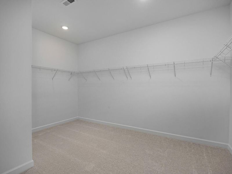 Spacious, unfurnished interior of a new home in Sage on North Main, Wake Forest (Image 26). Spacious, unfurnished interior of a new home in Sage on North Main, Wake Forest (Image 26).