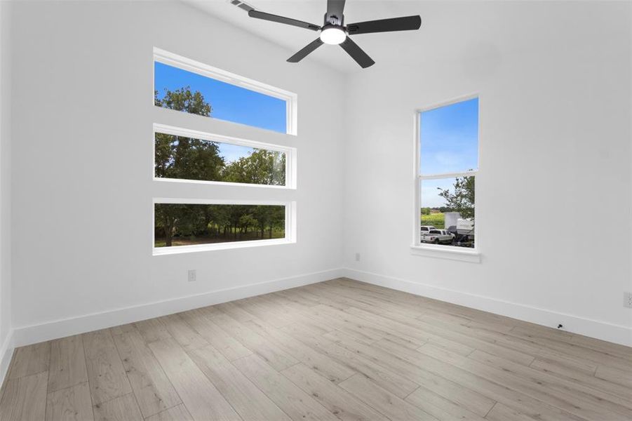 Spacious, unfurnished interior of a new home in , Emory (Image 22).