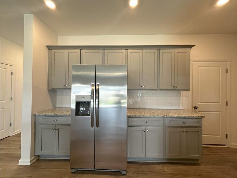 Furnished interior view inside a new home in Buice Lake, Acworth (Image 3).