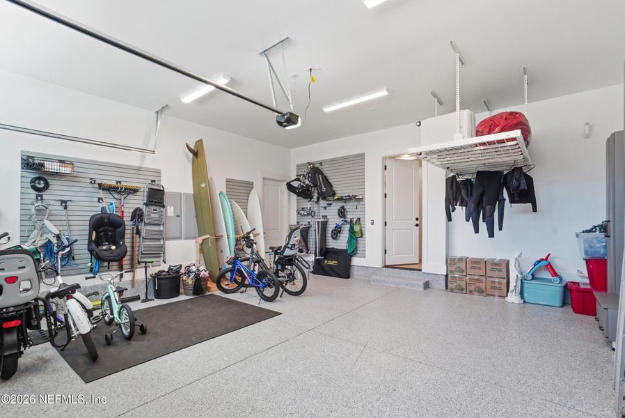 Image 52 of a home in .