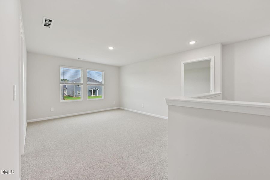 20-web-or-mls-Raleigh - Oak Manor - 744